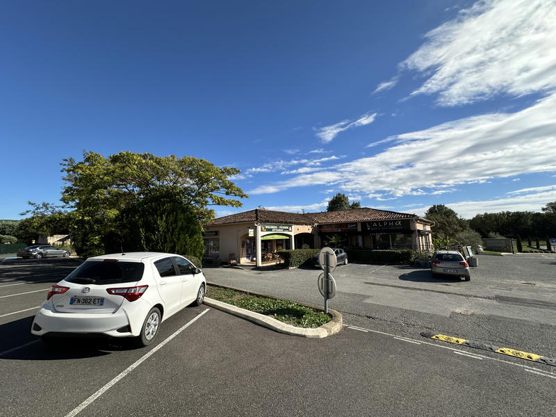 Local commercial - 1 436 m²