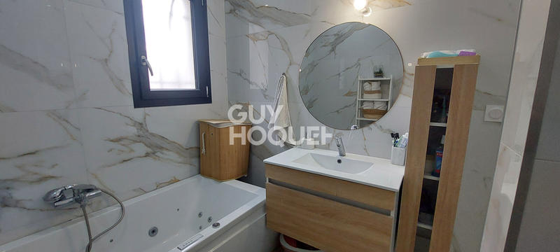 Maison - 135 m² - 6 pièces