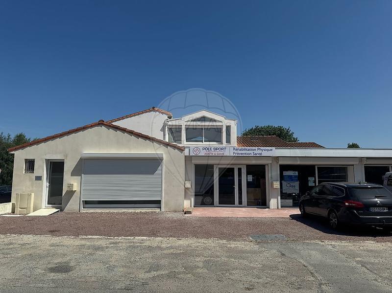 Appartement - 111 m² - 4 pièces