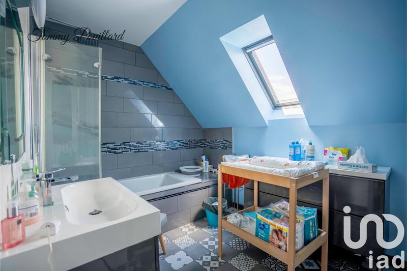 Maison - 155 m² - 8 pièces