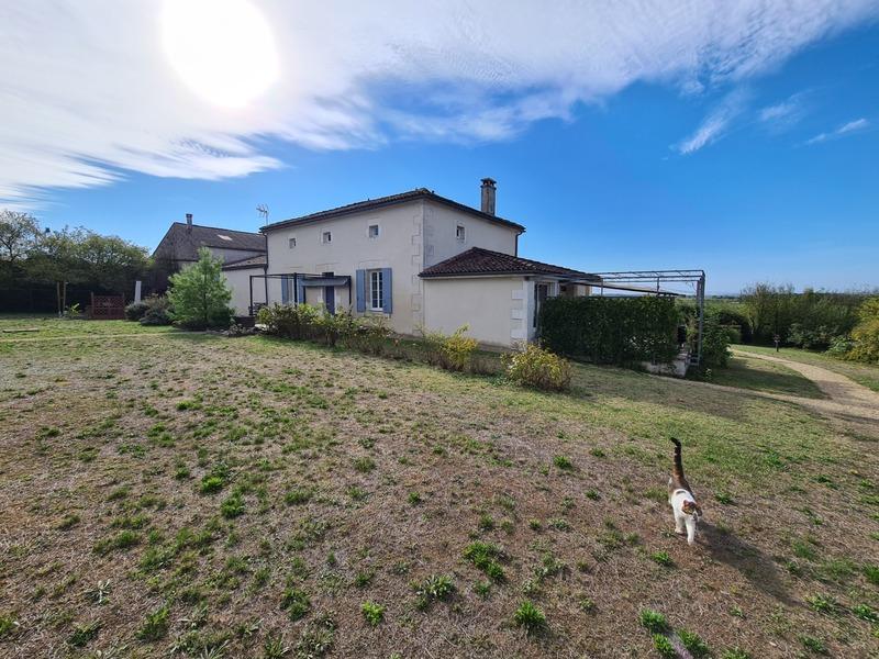 Propriété - 460 m² - 14 pièces