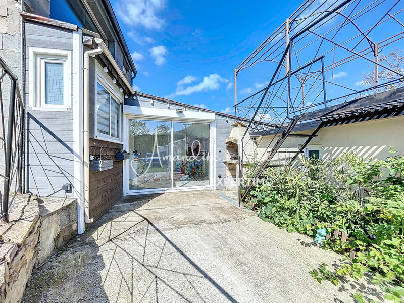 Maison - 145 m² - 6 pièces