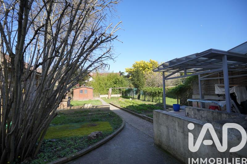 Maison - 135 m² - 7 pièces