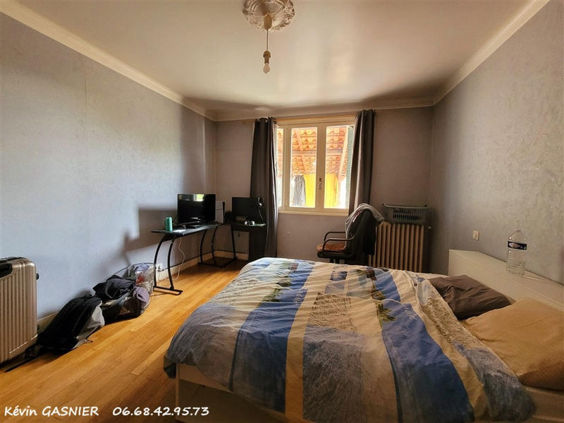 Maison - 430 m² - 14 pièces