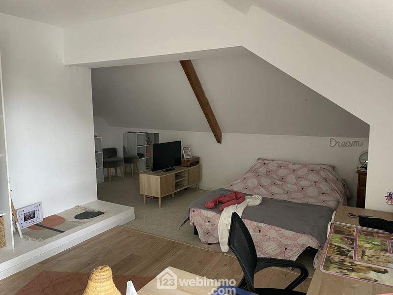 Maison - 200 m² - 8 pièces