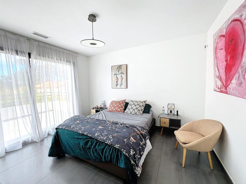 Maison - 160 m² - 4 pièces