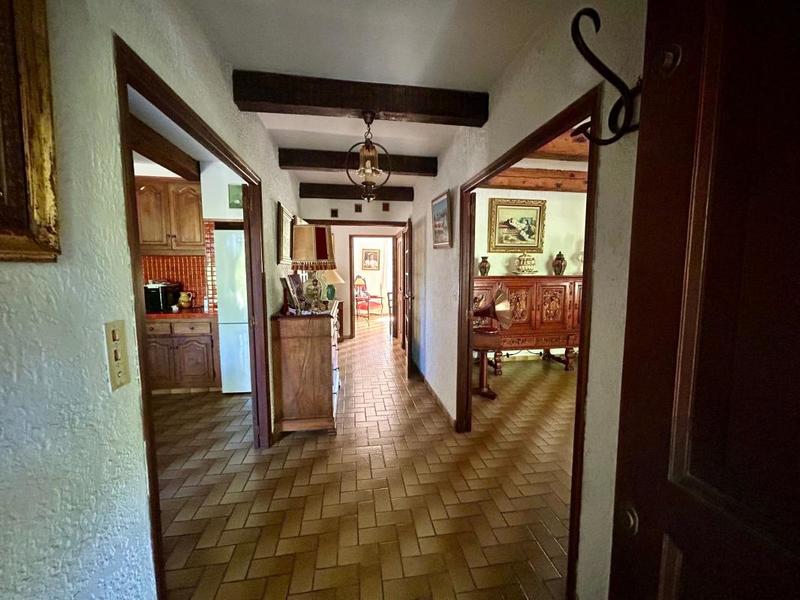 Maison - 266 m² - 7 pièces