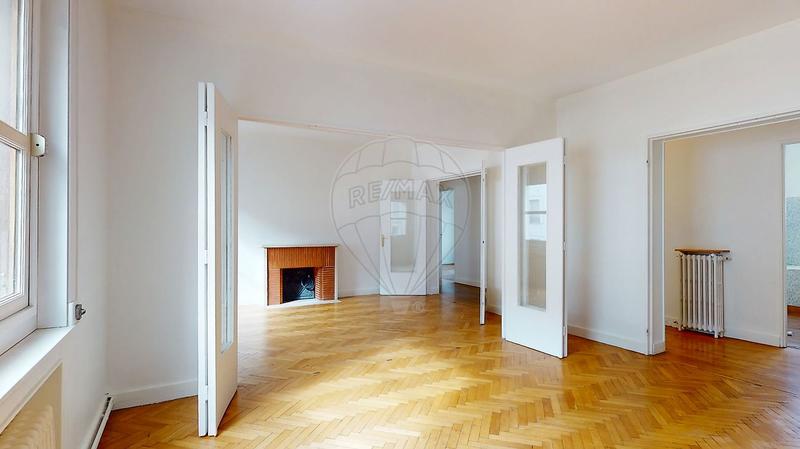 Appartement - 105 m² - 5 pièces