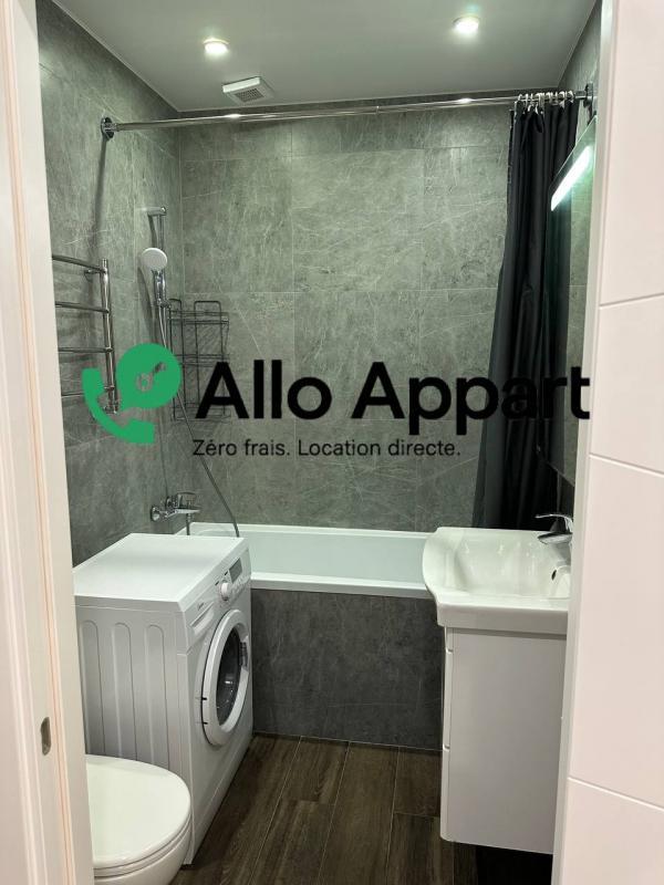 Studio - 30 m² - 1 pièce