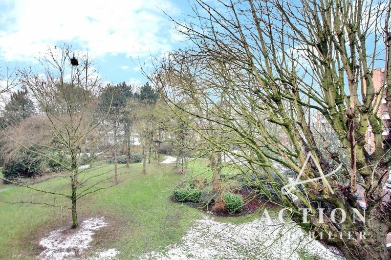 Appartement - 80 m² - 3 pièces