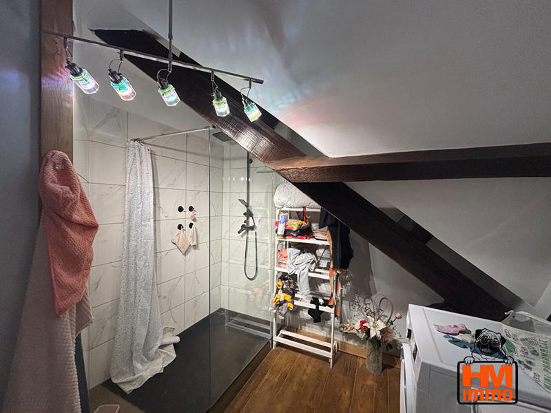 Maison - 182 m² - 6 pièces