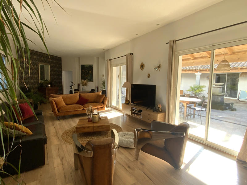 Maison - 168 m² - 6 pièces