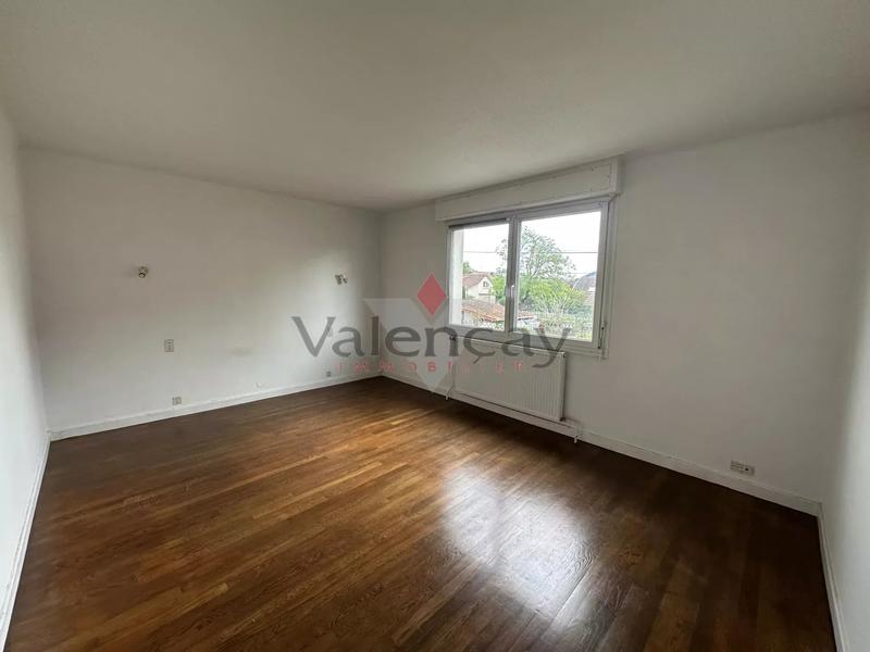 Maison - 138 m² - 7 pièces