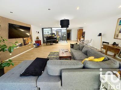 Maison de ville - 132 m² - 3 pièces