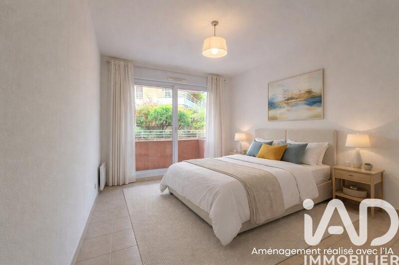 Appartement - 75 m² - 3 pièces