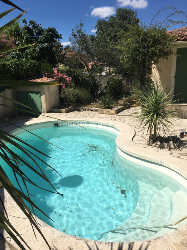 Villa - 95 m² - 4 pièces