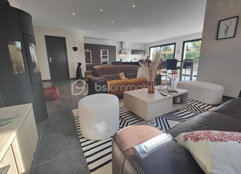 Maison - 152 m² - 6 pièces