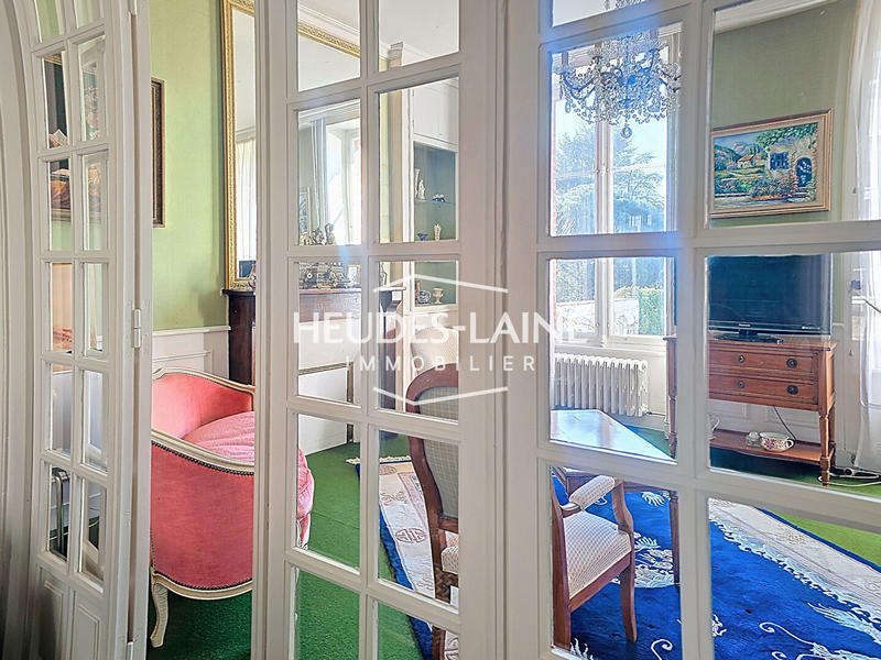 Maison - 197 m² - 8 pièces