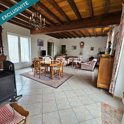Maison - 160 m² - 7 pièces