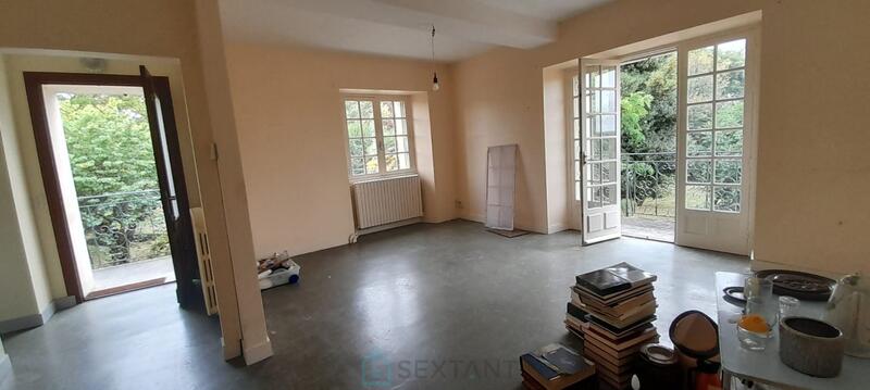 Maison - 205 m² - 7 pièces