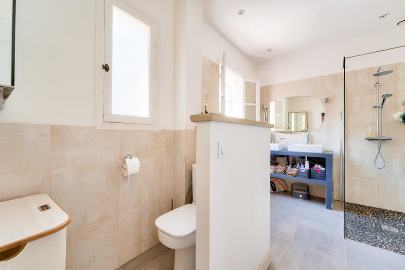 Maison - 170 m² - 7 pièces