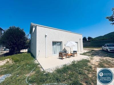 Maison - 166 m² - 5 pièces