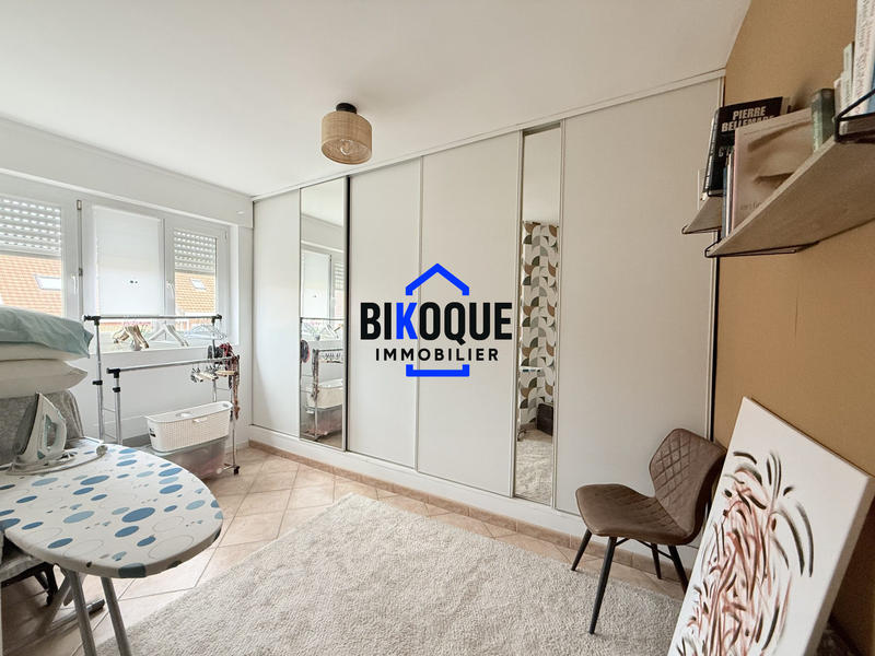 Maison - 94 m² - 5 pièces