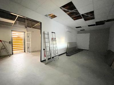 Local d'activités - 50 m²