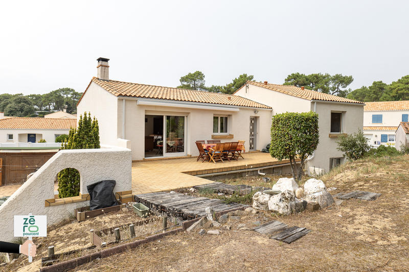 Maison - 169 m² - 7 pièces