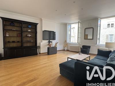 Appartement - 98 m² - 4 pièces