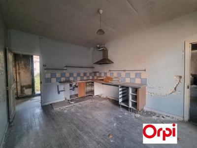 Maison - 287 m² - 5 pièces