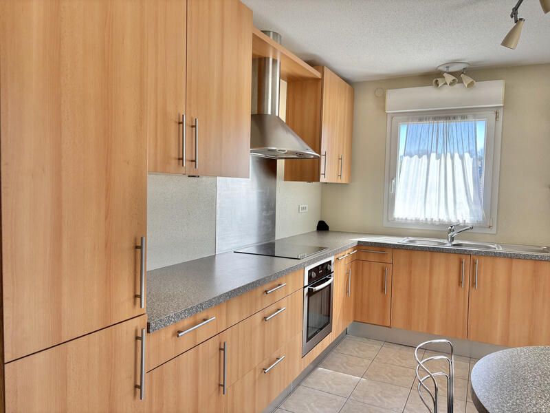 Appartement - 95 m² - 3 pièces