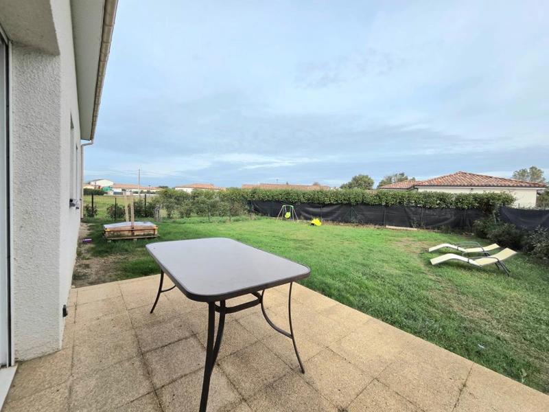 Maison - 95 m² - 4 pièces