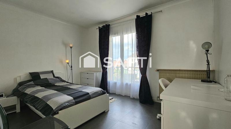 Maison - 141 m² - 7 pièces