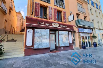 Local commercial - 101 m²