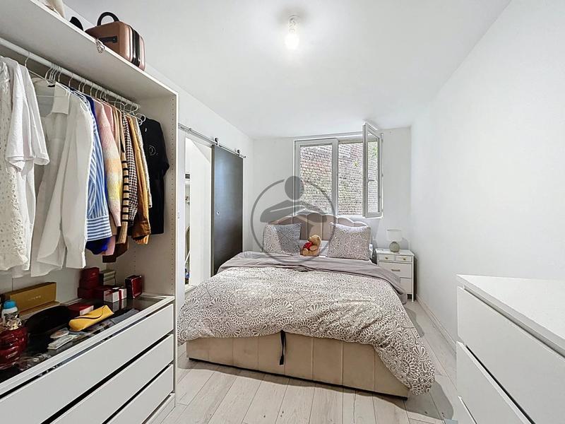 Immeuble - 79 m² - 4 pièces