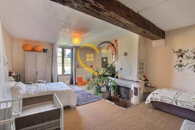 Maison de village - 138 m² - 5 pièces