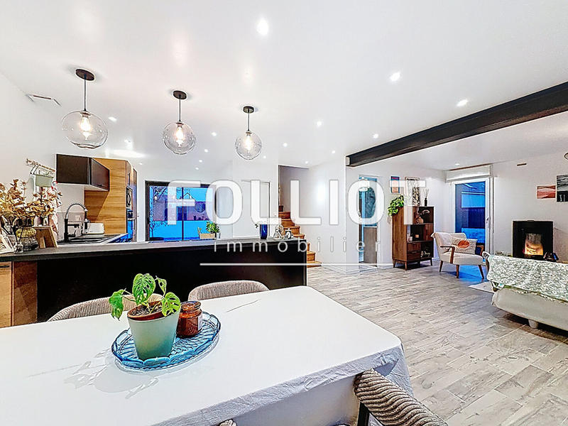 Maison - 118 m² - 4 pièces