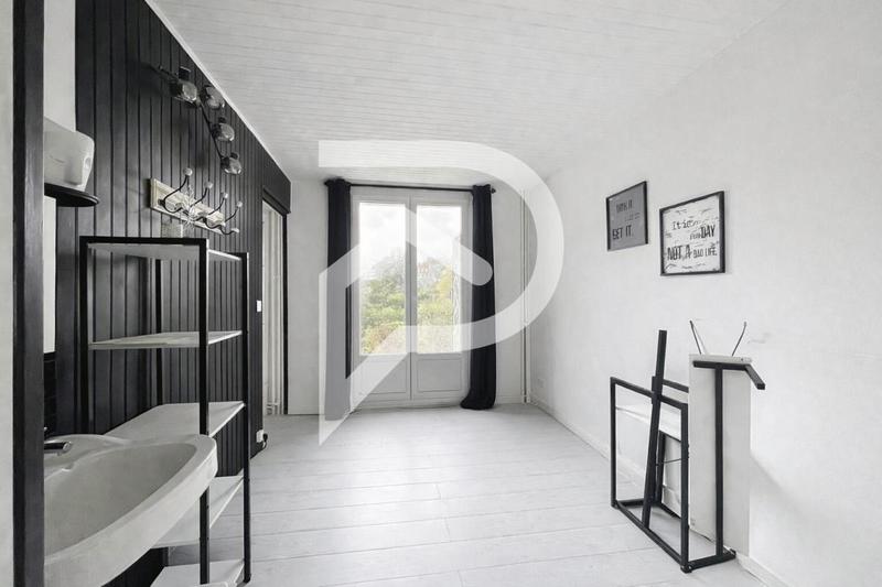 Maison - 175 m² - 5 pièces