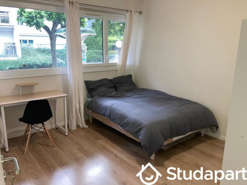 Chambre - 14 m² - 1 pièce