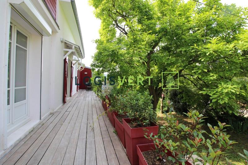 Maison - 145 m² - 6 pièces