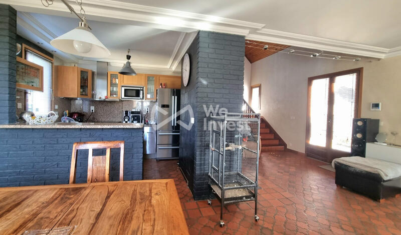 Maison - 155 m² - 7 pièces