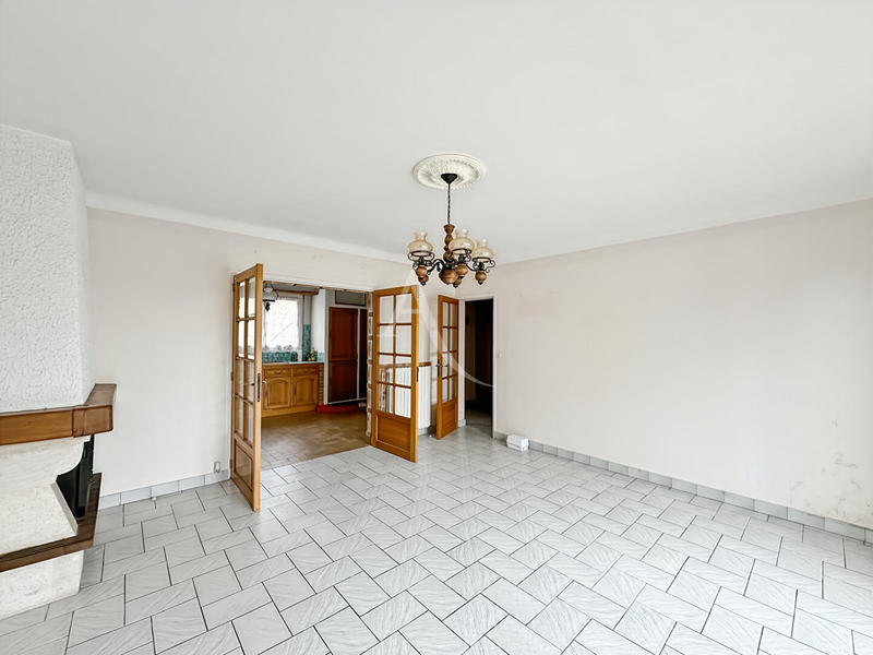 Maison - 162 m² - 6 pièces