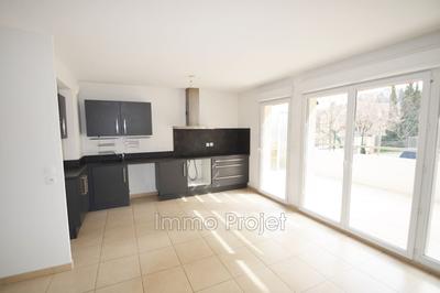 Appartement - 85 m² - 4 pièces