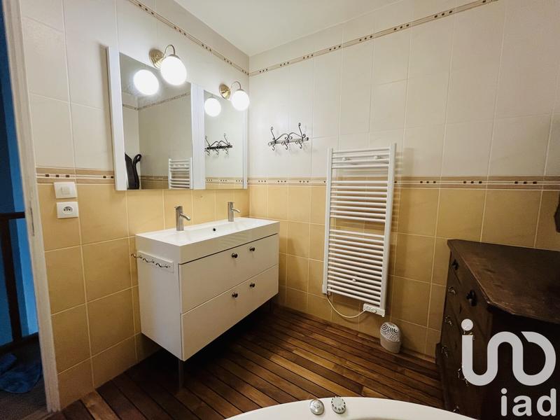 Maison - 152 m² - 6 pièces