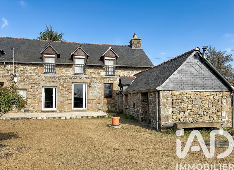 Maison - 144 m² - 5 pièces