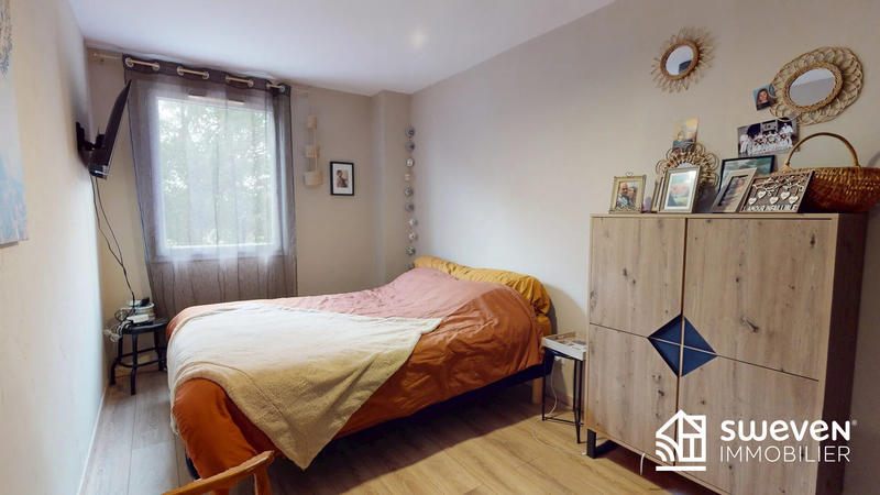 Villa - 104 m² - 6 pièces