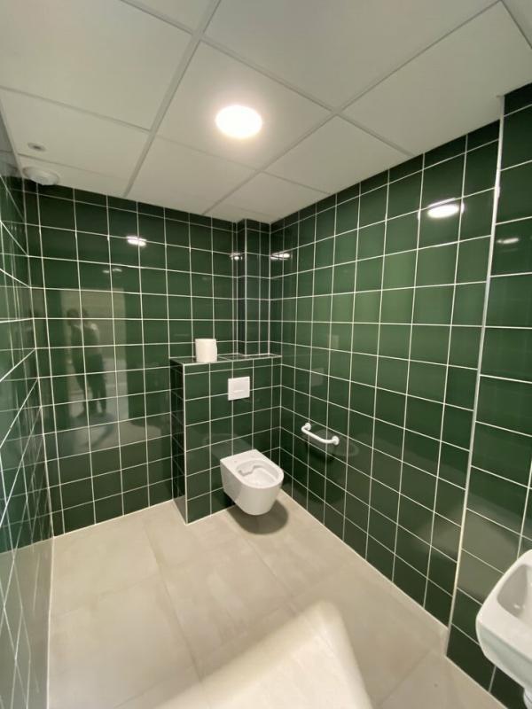 Local d'activité / Entrepôt - 782 m²