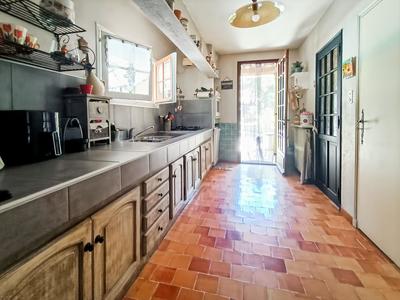 Maison - 262 m² - 8 pièces