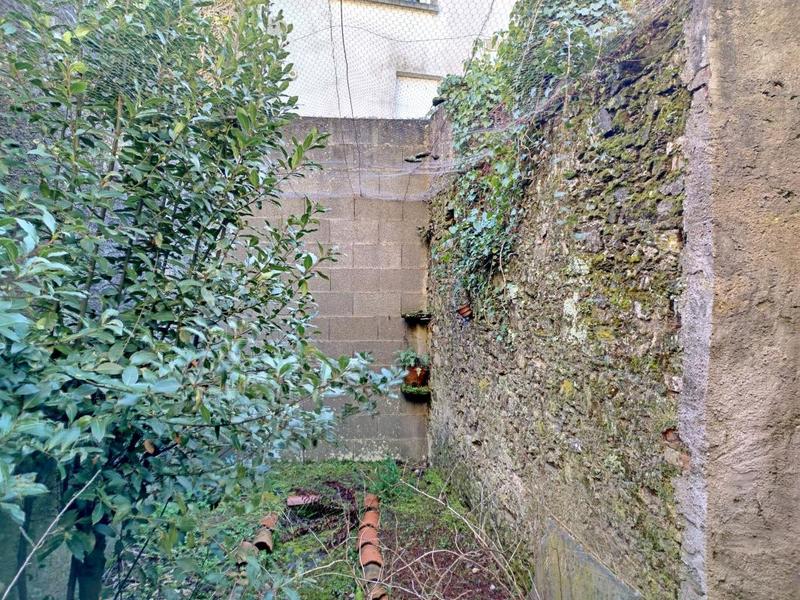 Maison - 173 m² - 9 pièces